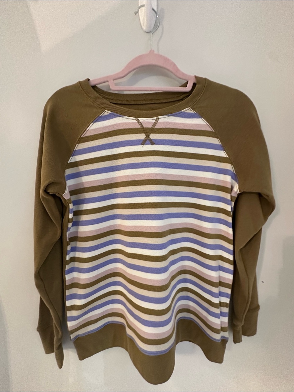 Eddie Bauer Legend Wash Striped Raglan Pullover Sweatshirt S Olive Purple